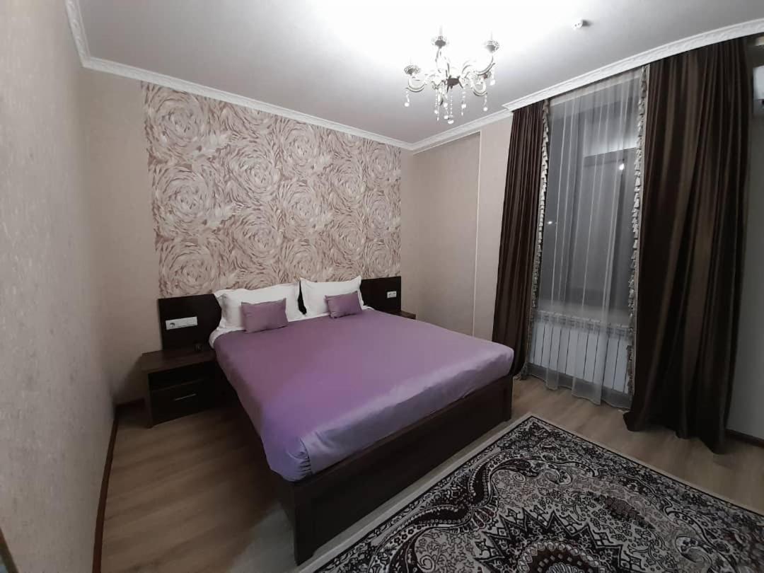 Nomad Hotel Bishkek Halal Екстер'єр фото