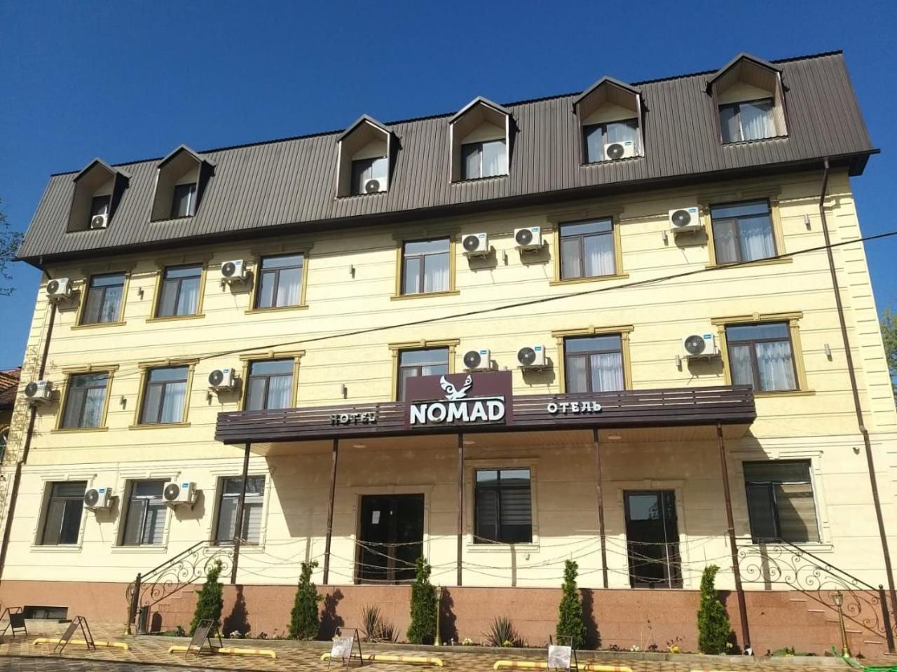 Nomad Hotel Bishkek Halal Екстер'єр фото
